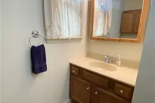 2644 Delaware Ave SW, Canton, OH 44706 - Photo 8