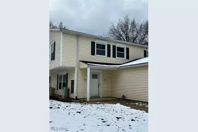 595 Canterbury Lane #B11, Medina, OH 44256 - Photo 1