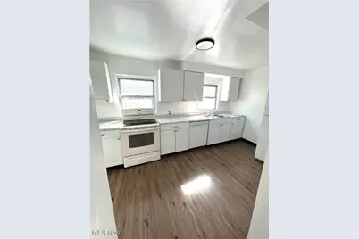 800 Euclid Avenue, Martins Ferry, OH 43935 - Photo 16