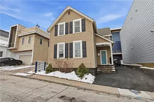 710 University Ct, Loveland, OH 44113 - Photo 2