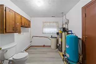 615 Jeanette St, Brunswick Hills, OH 44212 - Photo 16