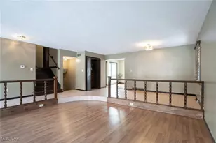 994 Sunset View Blvd, Tallmadge, OH 44278 - Photo 4