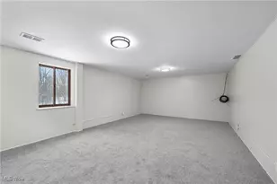 5345 Fairtree Rd, Huber Heights, OH 44146 - Photo 24