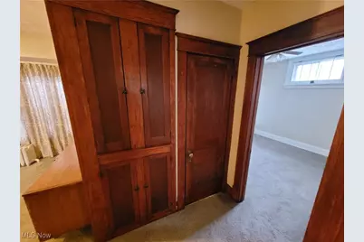 30 Youtz Avenue, Akron, OH 44301 - Photo 4