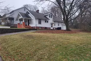 30 Youtz Ave, Akron, OH 44301 - Photo 2