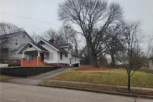 30 Youtz Ave, Akron, OH 44301 - Photo 4