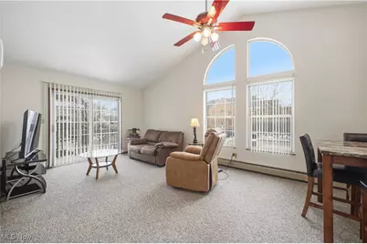 7492 Huntington Drive #12, Youngstown, OH 44512 - Photo 4