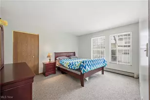 7492 Huntington Dr, Youngstown, OH 44512 - Photo 10