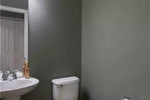 36138 N Park Dr, Avon, OH 44011 - Photo 18