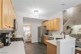 36138 N Park Dr, Avon, OH 44011 - Photo 8