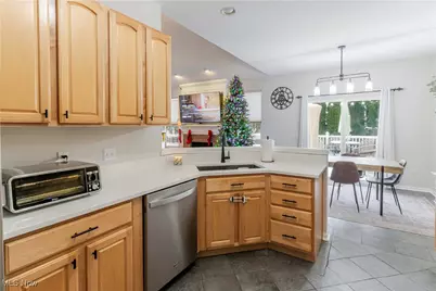 36138 N Park Drive, Avon, OH 44011 - Photo 6