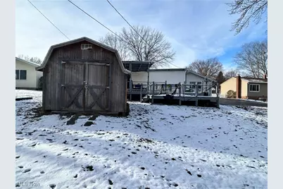 727 Circle Hill Road SE, North Canton, OH 44720 - Photo 6