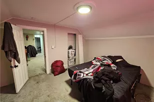 7700 Colgate Ave, Loveland, OH 44102 - Photo 14