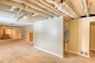 110 Cherry Ln, New Concord, OH 43762 - Photo 28