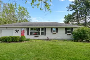 110 Cherry Ln, New Concord, OH 43762 - Photo 1