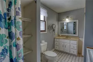 110 Cherry Ln, New Concord, OH 43762 - Photo 14