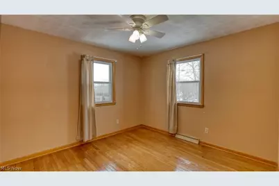 110 Cherry Lane, New Concord, OH 43762 - Photo 26