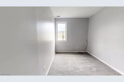 3332 Walton Avenue, Loveland, OH 44113 - Photo 32