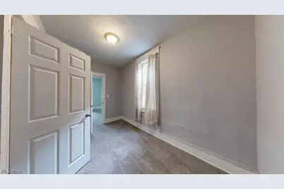 3332 Walton Avenue, Loveland, OH 44113 - Photo 8