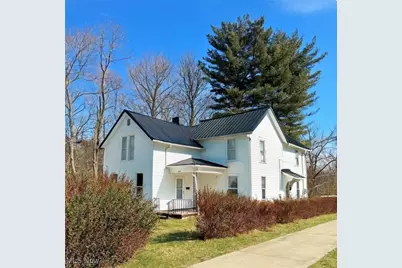 438 N 10th Street, Coshocton, OH 43812 - Photo 1