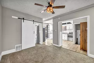 412 Jefferson St, Elyria, OH 44035 - Photo 12