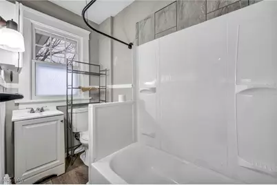 412 Jefferson Street, Elyria, OH 44035 - Photo 32