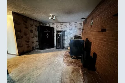 135 S Moose Eye Road, Norwich, OH 43767 - Photo 30