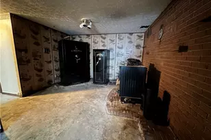 135 S Moose Eye Rd, Norwich, OH 43767 - Photo 30