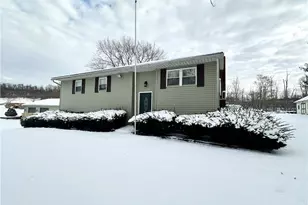 135 S Moose Eye Rd, Norwich, OH 43767 - Photo 2