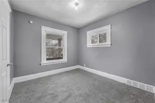 9616 Lamontier Ave, Loveland, OH 44104 - Photo 14