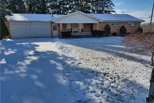 48536 Crestvue Pl, East Liverpool, OH 43920 - Photo 2