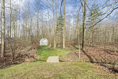 8730 Lake in The Woods Trail, Chagrin Falls, OH 44023 - Photo 6