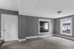 404 N Bentley Ave, Niles, OH 44446 - Photo 6