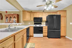 12 Community Dr, Avon Lake, OH 44012 - Photo 8