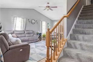 1906 Northgate Cir, Akron, OH 44320 - Photo 22