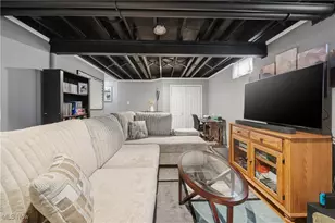 1906 Northgate Cir, Akron, OH 44320 - Photo 30