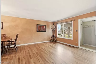 211 McKinney Boulevard, Kent, OH 44240 - Photo 4