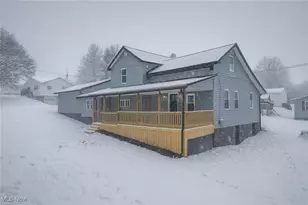 35 W 5th St, Dresden, OH 43821 - Photo 2