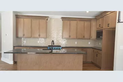 5748 Marcella Way, North Ridgeville, OH 44039 - Photo 6