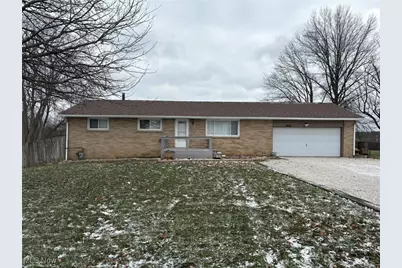 2434 Saratoga Avenue SW, Canton, OH 44706 - Photo 1