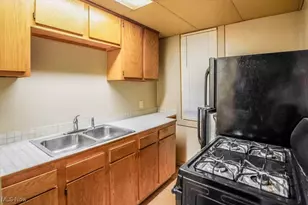 631 Greenfield Ave SW, Canton, OH 44706 - Photo 28