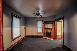 631 Greenfield Ave SW, Canton, OH 44706 - Photo 18