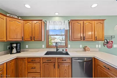 496 Still Water Boulevard, Elyria, OH 44035 - Photo 14