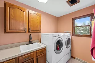 496 Stillwater Blvd, Elyria, OH 44035 - Photo 16