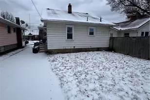 328 Marmion Ave, Youngstown, OH 44507 - Photo 2