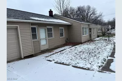 2407 Nesmith Lake Boulevard, Akron, OH 44314 - Photo 4