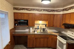 2407 Nesmith Lake Blvd, Akron, OH 44314 - Photo 8