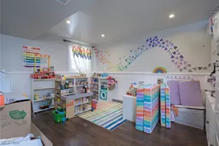 1302 Carol Dr, Kent, OH 44240 - Photo 16