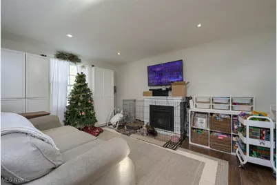 1302 Carol Drive, Kent, OH 44240 - Photo 2