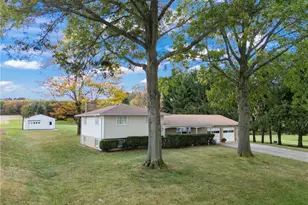 3810 Rexdale St SW, Canton, OH 44706 - Photo 2